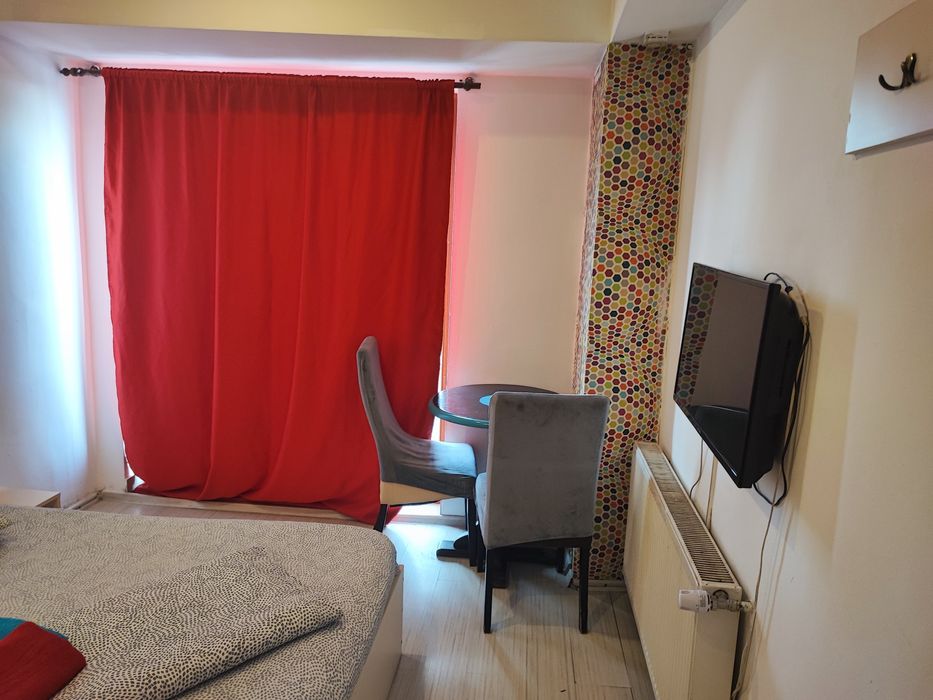 Vand afacere la cheie, domeniu turistic (pensiune)