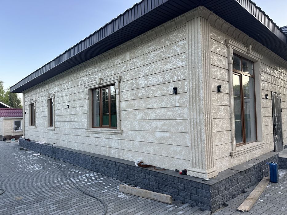 продам дом в Новоульбинке за конным двором