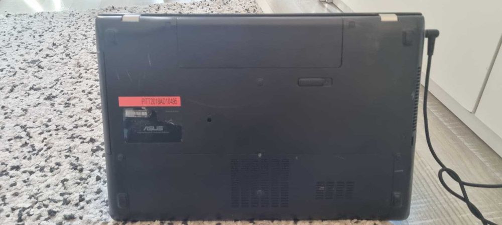 Laptop i7 / ASUS N76, 8GB DDR3,SSD 500GB, GT650M 2GB, baterie moarta