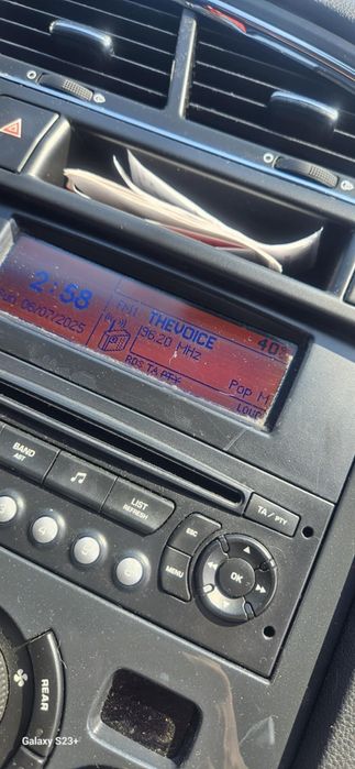 За Пежо 5008 - 2014 г. В добро състояние