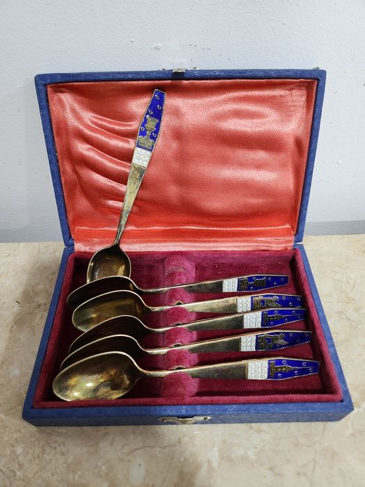 АНТИКВАРНА чанта, Антикварни лъжици за кафе чай