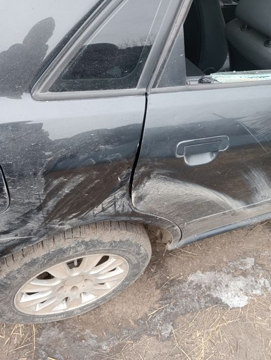 Ауди А4 объем 16