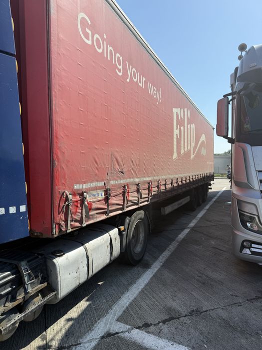 Vand semiremorci mega Krone