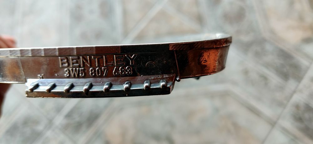 Решетка Bentley в бампер