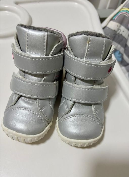 Ботинки на девочку весна/осень. Р 20