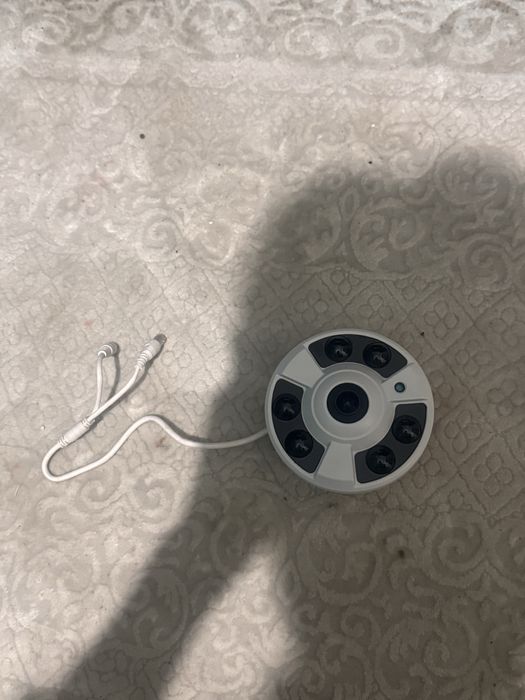 Прадам камера   .