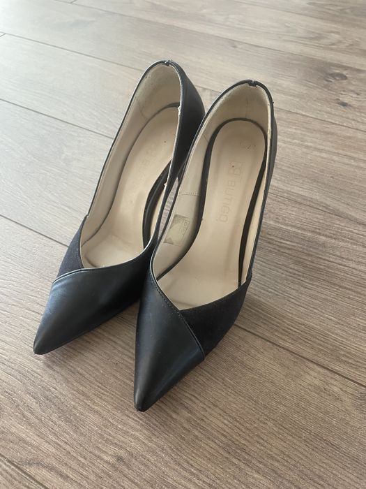 Туфли на каблуках