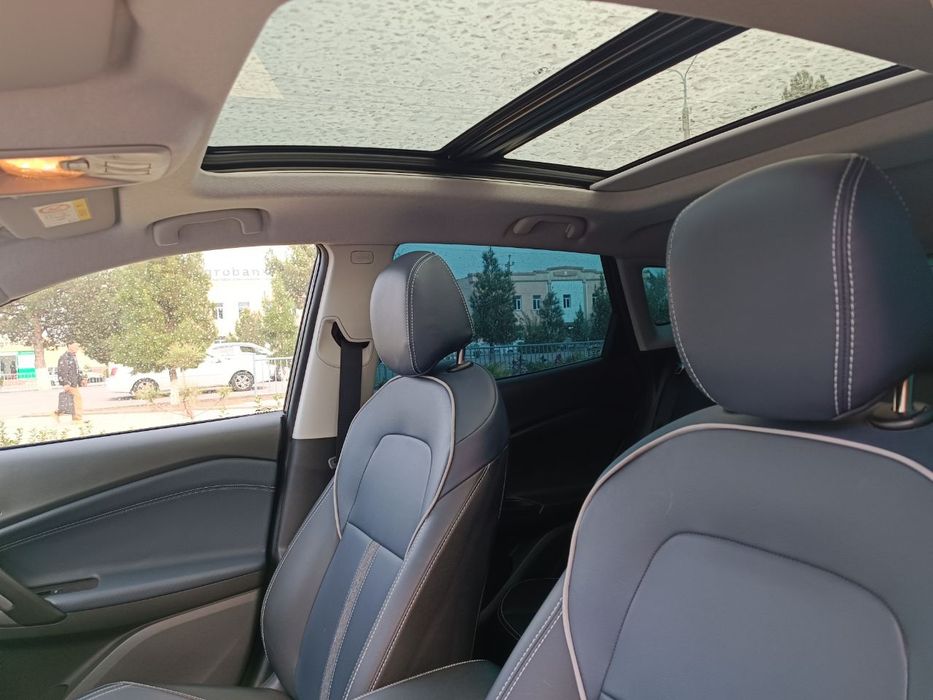 Tracker 2 срочно сотилади