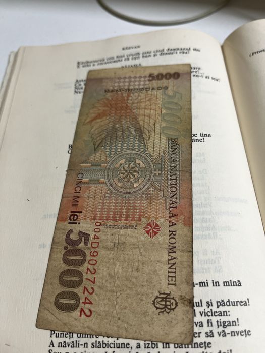 Bancnote vechi din hartie 150 buc