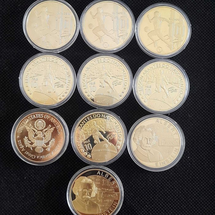 Сувенорни Плакети монети