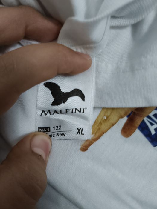 Tricou semnat de Cristina Neagu