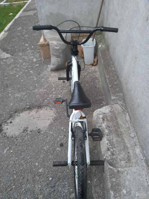 Bicicleta BMX copii