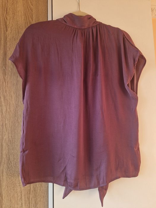 Блуза с къс ръкав Mango