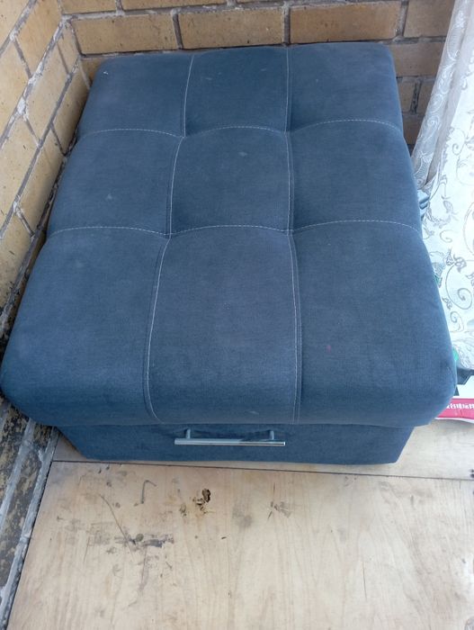 Продам диван+ кресло+ пуфик