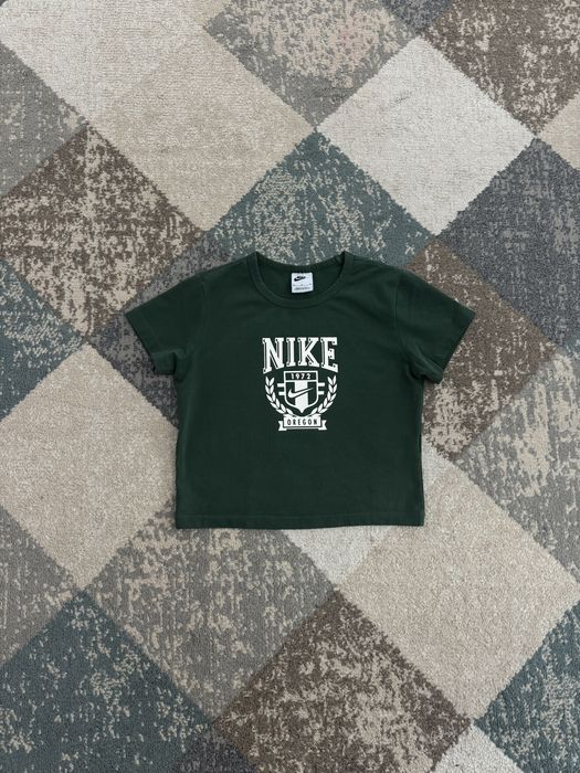 Дамска тениска Nike