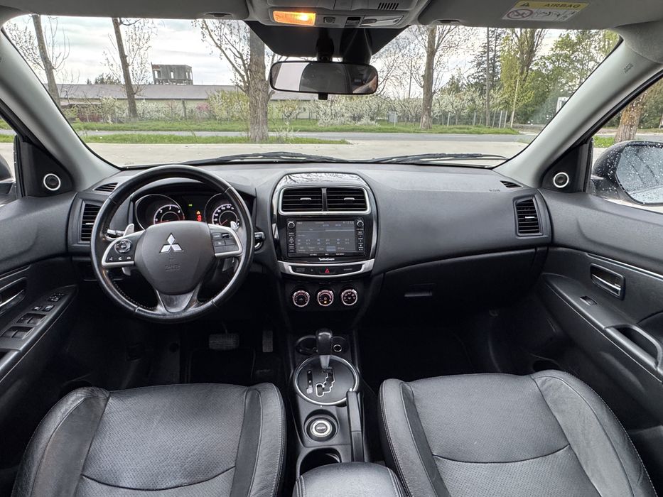 Mitsubishi Asx Automat/panorama/keyless/xenon/camera/piele/4x4/garanti