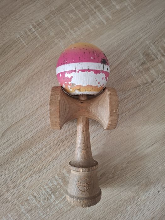 Kendama Sweets brokenshape