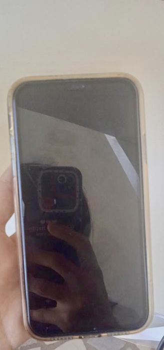 Iphone 11 64 gb almitovnlar bezovta etmasin