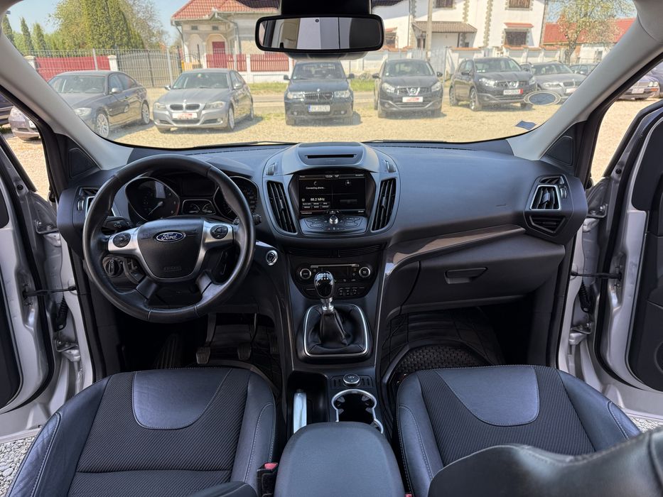 Ford Kuga 12/2016 2.0 TDCi 150 CP Euro 6 SE POATE IN RATE