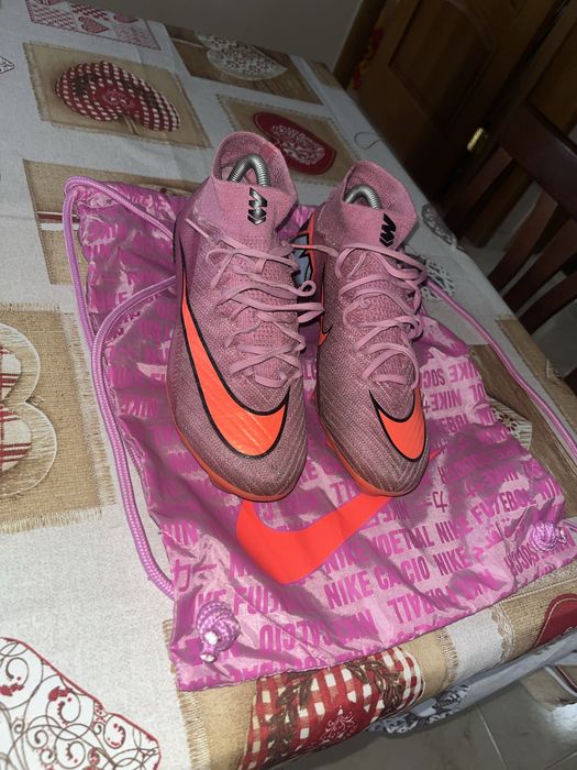 Ghete de fotbal elite