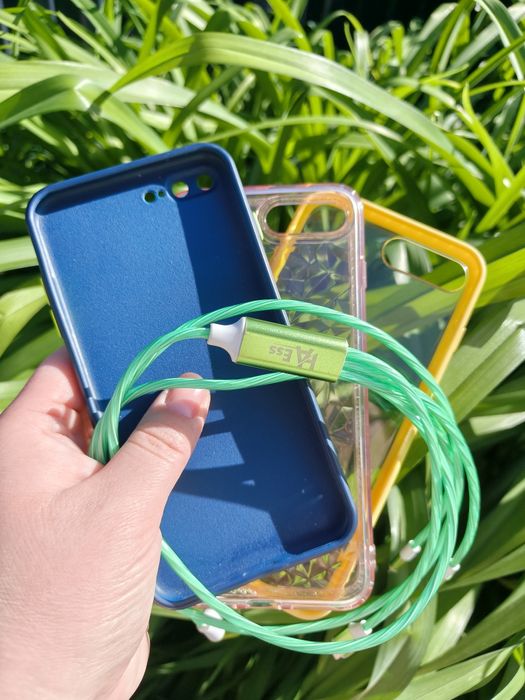 Продам IPhone 7+ 32