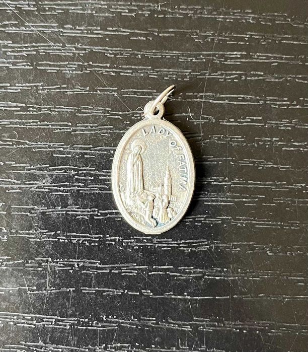 Medalion catolic Fecioara de la Fatima – Import Italia, metal argintat