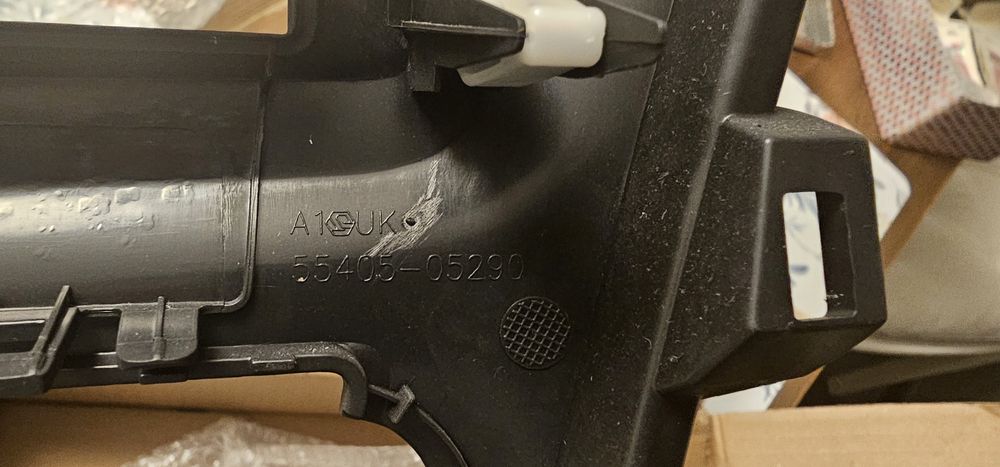 Touch screen Toyota Avensis T27 2016