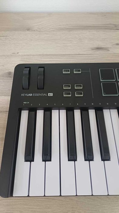 MIDI-клавиатура Arturia KeyLab Essential 61 mk3 USB-TIPE-C