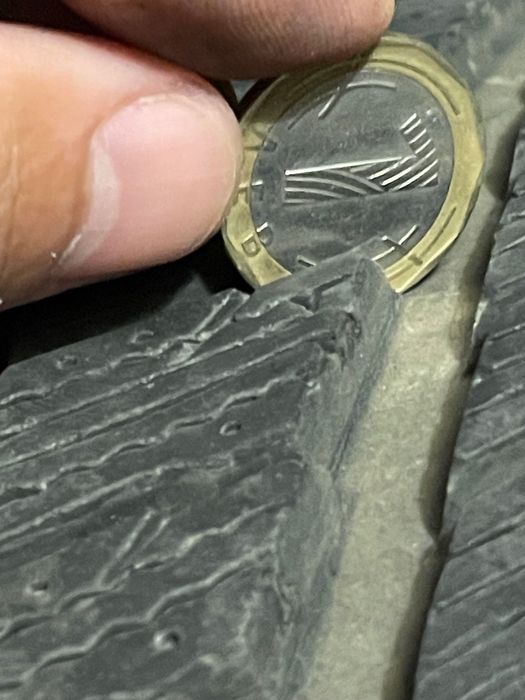 2 броя зимни гуми