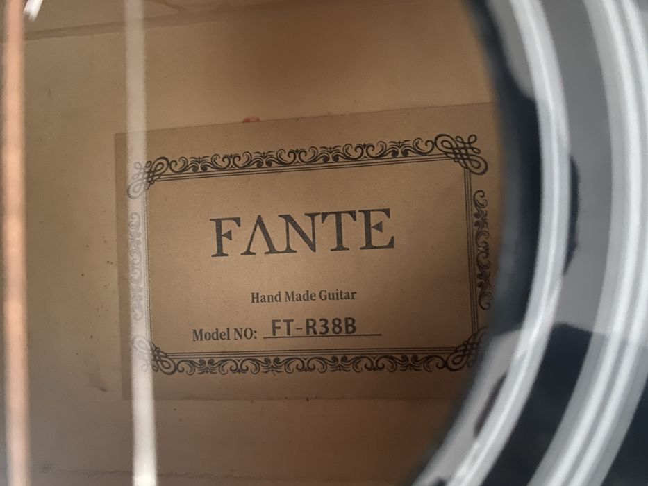 Гитара fante.