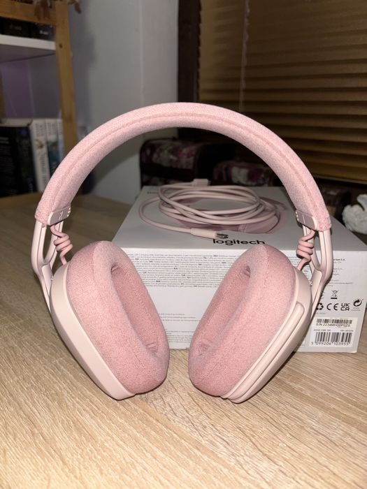 Слушалки Logitech Zone Vibe 100