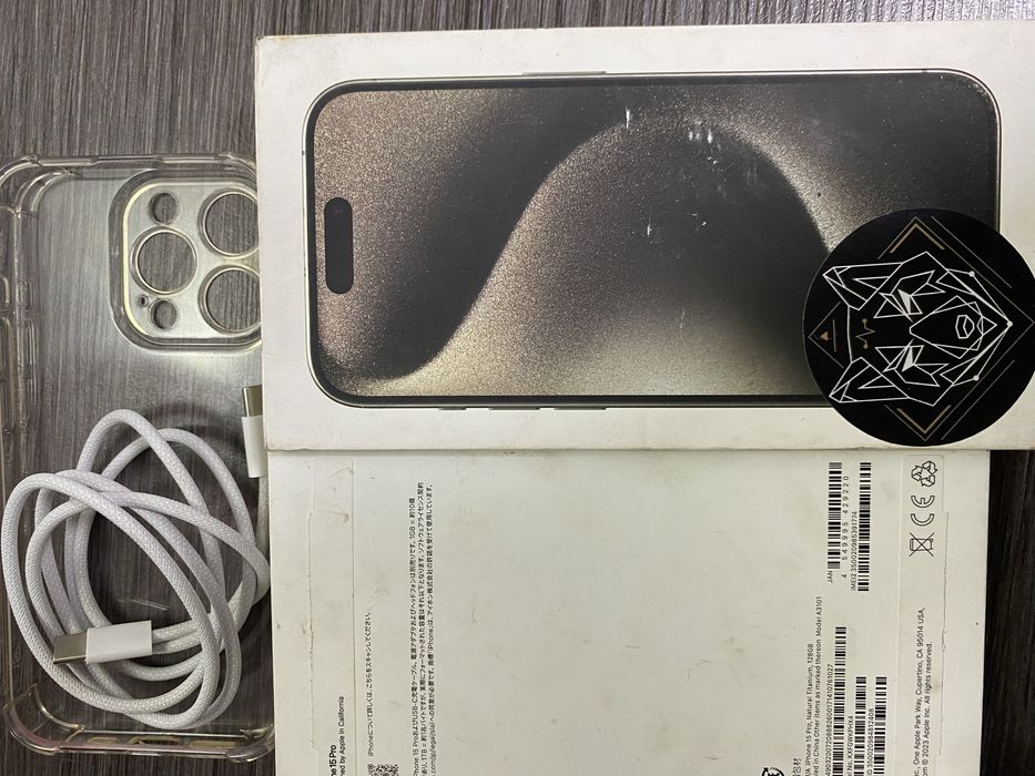 Продам айфон 15 про