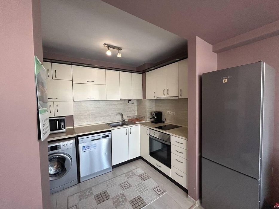 Дава се под наем Двустаен апартамент в Бургас, Зорница - 45 кв.м за 398.82 € - Снимка #1