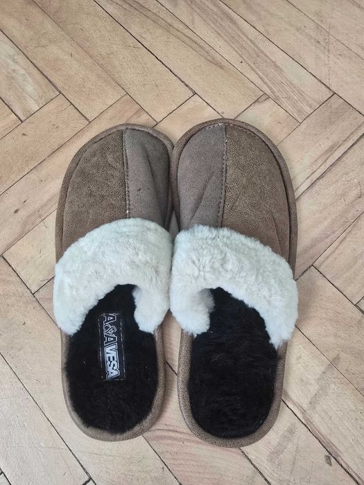 Papuci de casa din piele naturala si blana 42