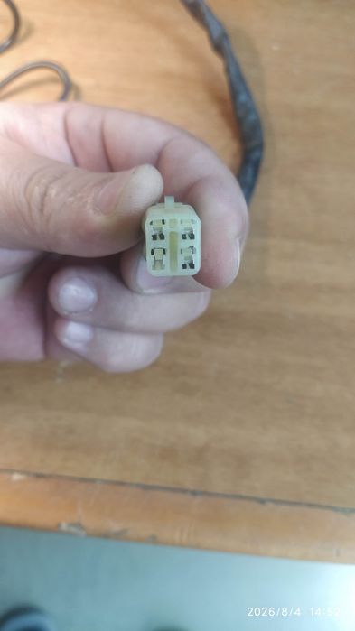 Лямбда зонд 22690AA310 subaru bh/be