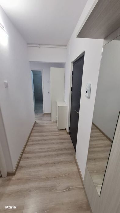 Apartament 2 camere zona Vasile Aron
