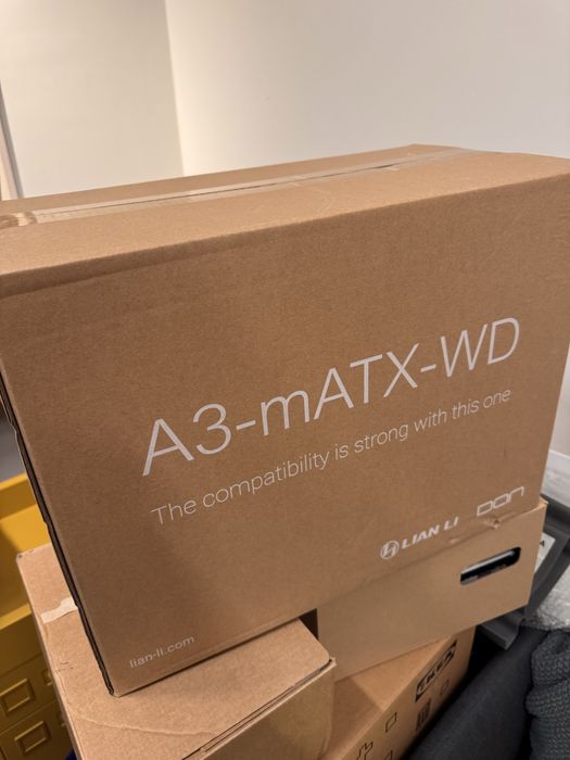 Carcasa Lian Li DAN A3 Wood Edition mATX