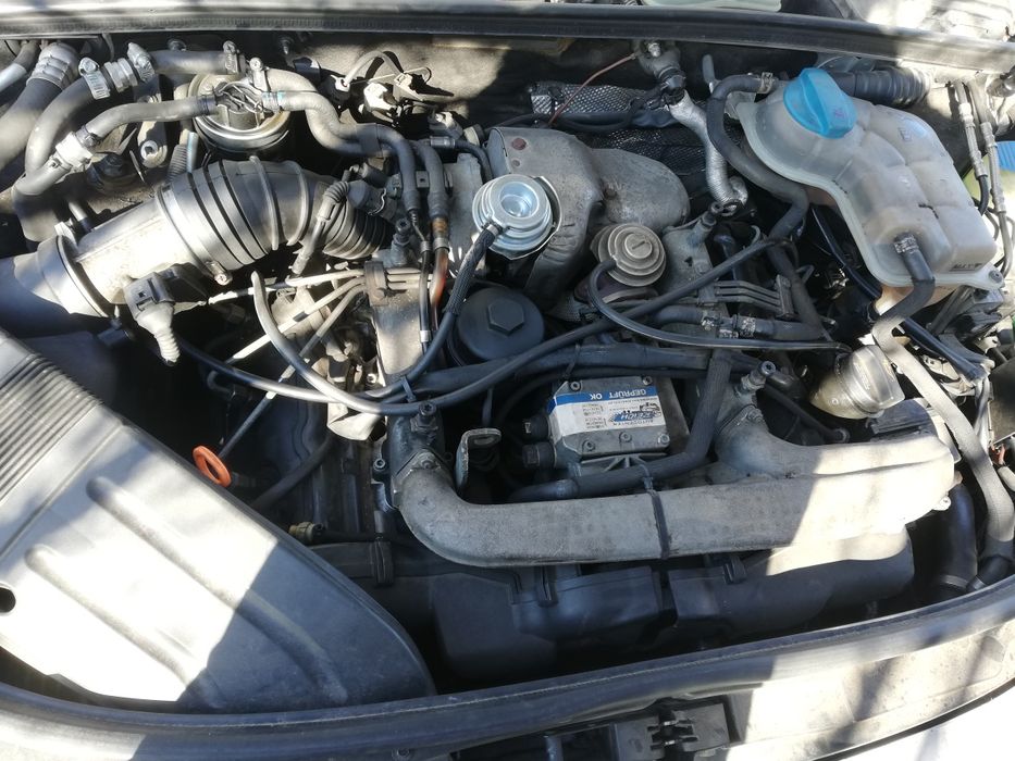 Ауди а4 2.5 tdi  кабриолет на части 2004година