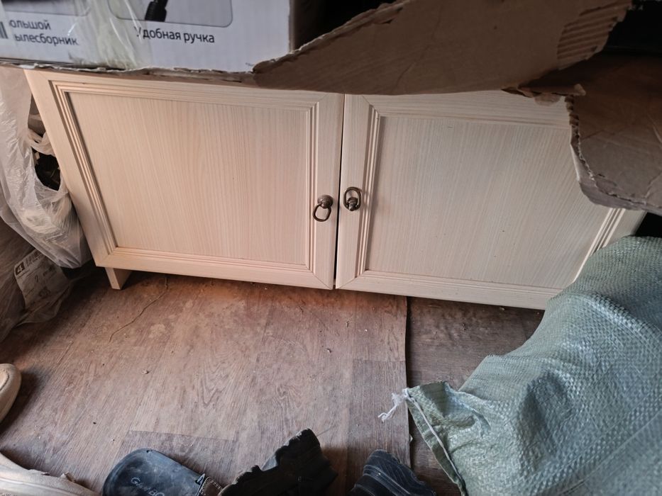 Прихожая мебель с зеркалом