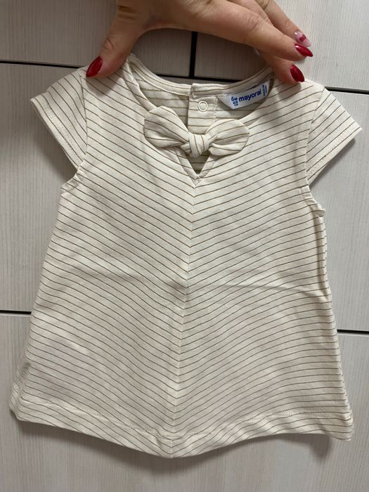 Бебешки рокли Guess, Next, Mayoral