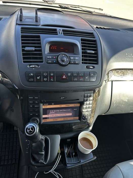 De vanzare sau schimb Viano extralung 2012