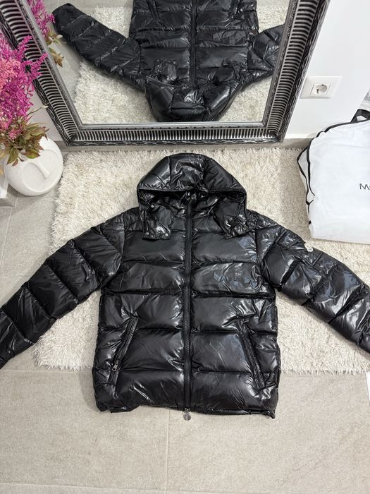 Geaca Moncler Maya cu puf natural colectie noua