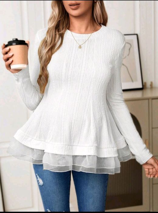 Бяла блуза за бременни