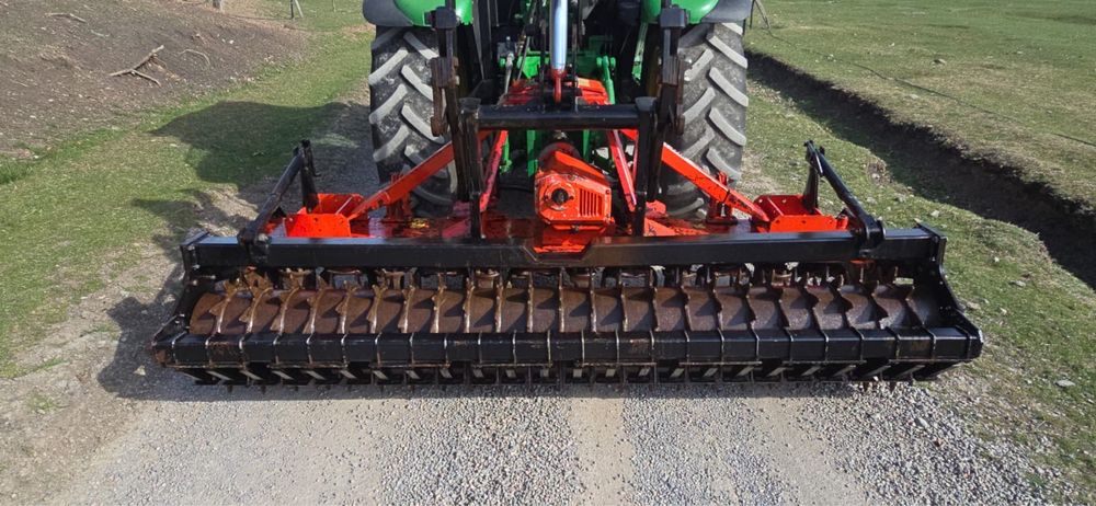 Grapa rotativa  freza 3m Quvogne . Ca kuhn maschio