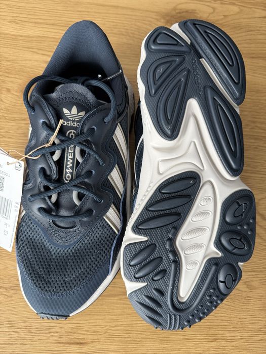 Vand Adidas Ozweego noi originali in cutie marime 38