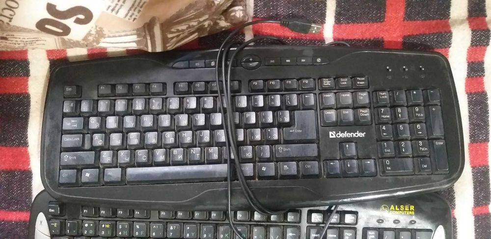 Продам клавиатуры и мыши нерабочие на запчасти