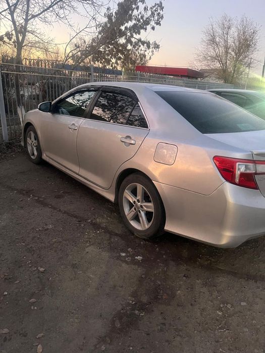 Продам тойота камри