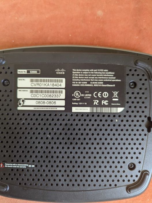 Router wireless Linksys E2000, Dual-Band - Cisco adus in SUA