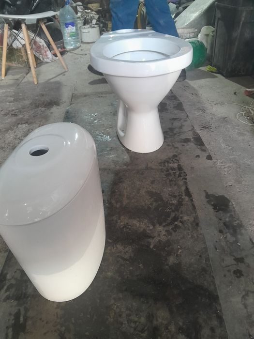 Продам унитаз бу