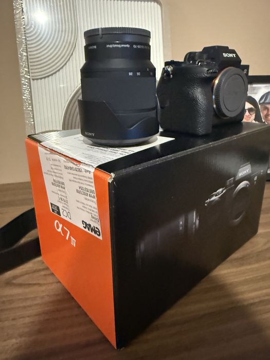 SONY A7 IV + Обектив 28-70 3.5 + ПОДАРЪК